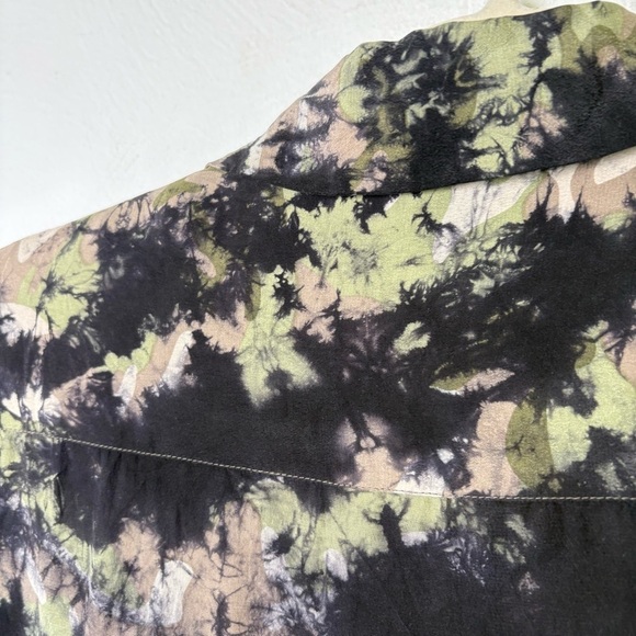 EQUIPMENT FEMME Silk Blouse Camo Batik Tie Die Multicolor S - Picture 13 of 17
